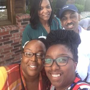 Meet your Posher, Andrea